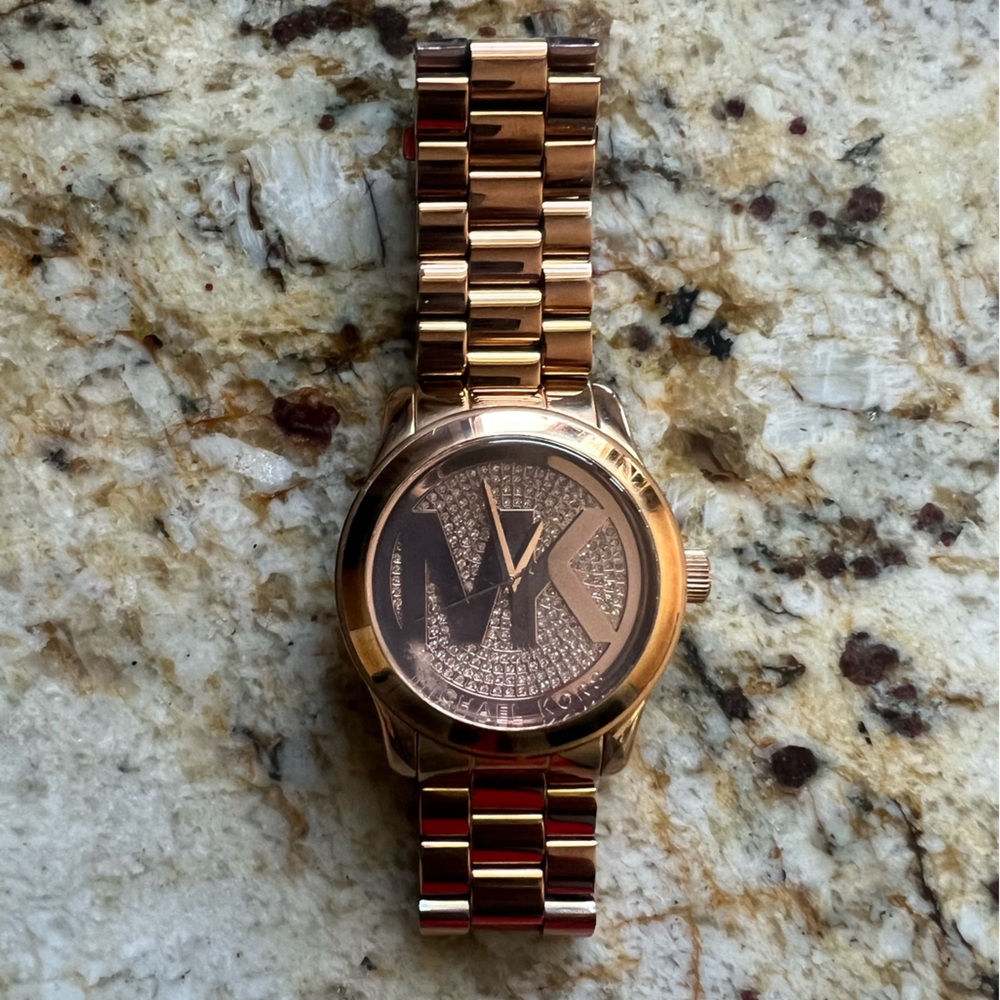 Michael Kors Rose Gold Stainless Steel Timepiece